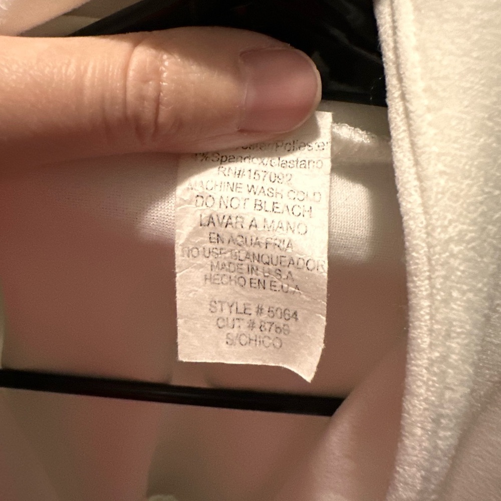 Windsor White Cardigan Sweater - Picture 3 of 4